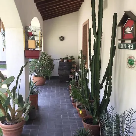 Alesi Apart-hotel Malcesine