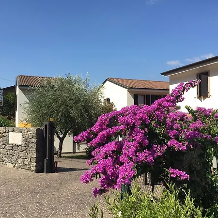 Apart-hotel Alesi 3*