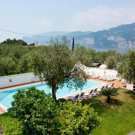 Alesi Apart-hotel
